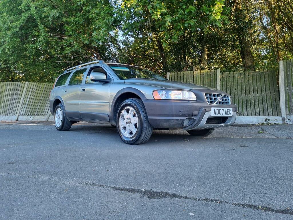 Volvo XC70 2.4 D5 Se Geartronic Awd Green #2