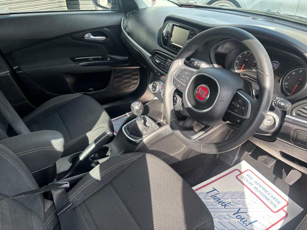 Fiat Tipo Hatchback 1.4 Mpi Lounge Euro 6 201717 Grey #11