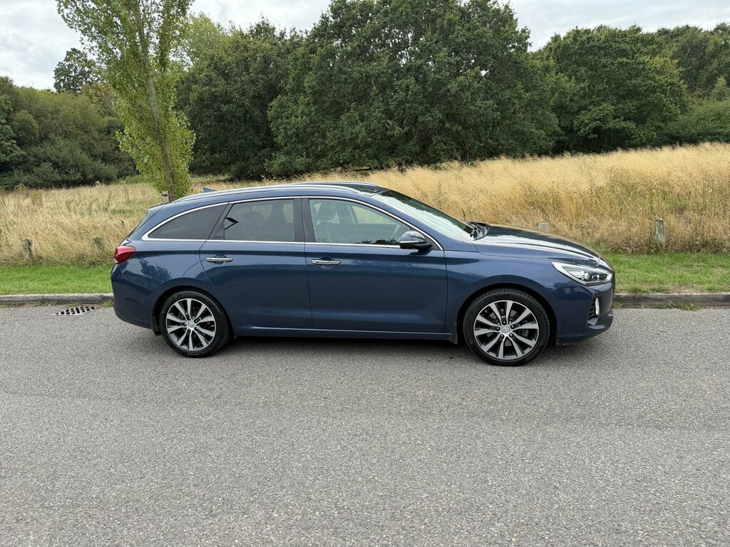 Hyundai I30 Petrol  #2