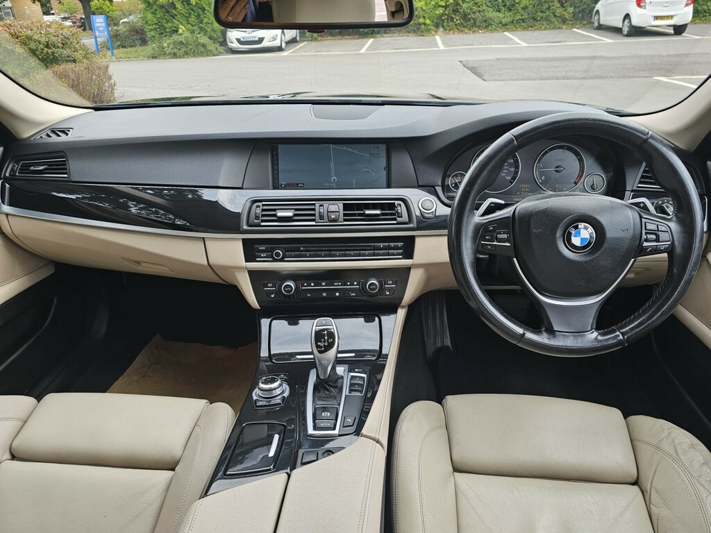 BMW 5 Series 530D Se Touring Blue #18