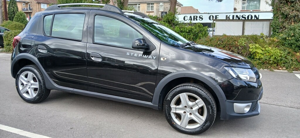 Dacia Sandero Stepway 0.9 Stepway Laureate Tce 90 Black #2