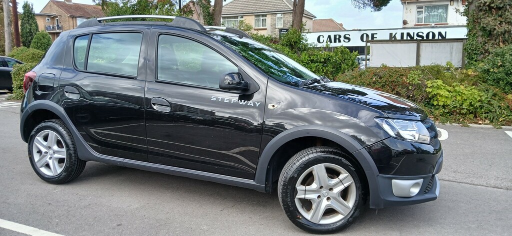Dacia Sandero Stepway 0.9 Stepway Laureate Tce 90 Black