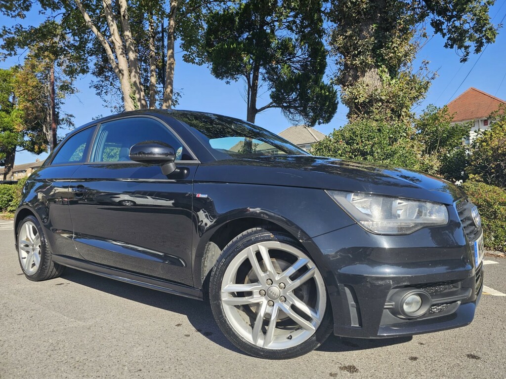 Audi A1 1.6 Tdi S Line Black