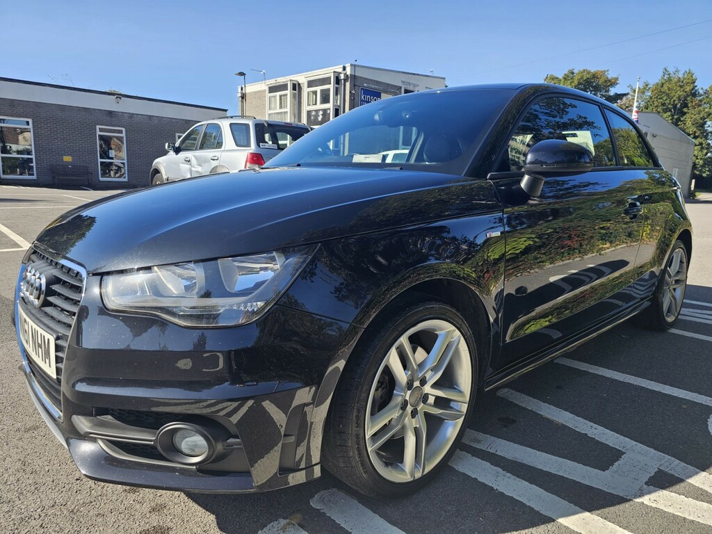 Audi A1 1.6 Tdi S Line Black #3