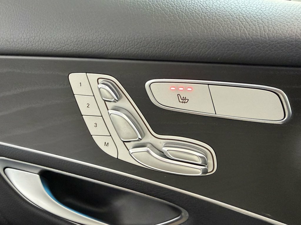 Mercedes-Benz GLC Class Glc 250 D 4Matic Amg Line Premium Silver #29