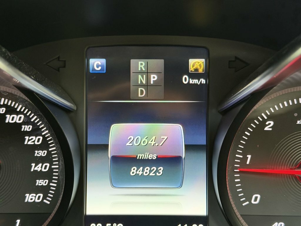 Mercedes-Benz GLC Class Glc 250 D 4Matic Amg Line Premium Silver #36