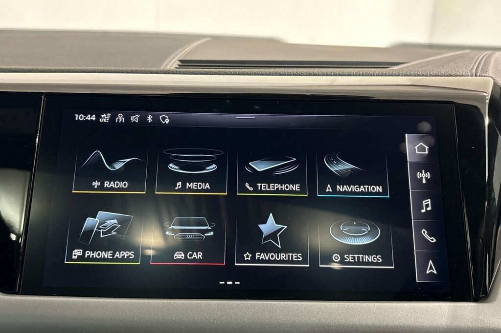 Audi E Tron GT 390Kw Quattro 93Kwh Black #17