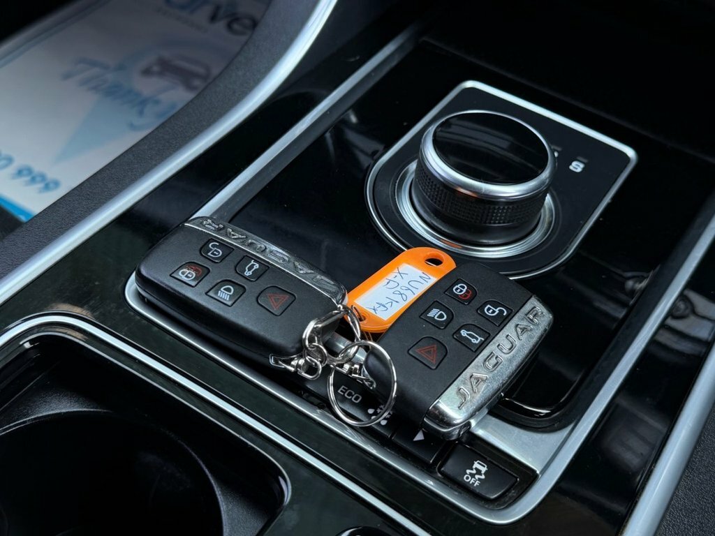 Jaguar XF Xf R-sport D Blue #52