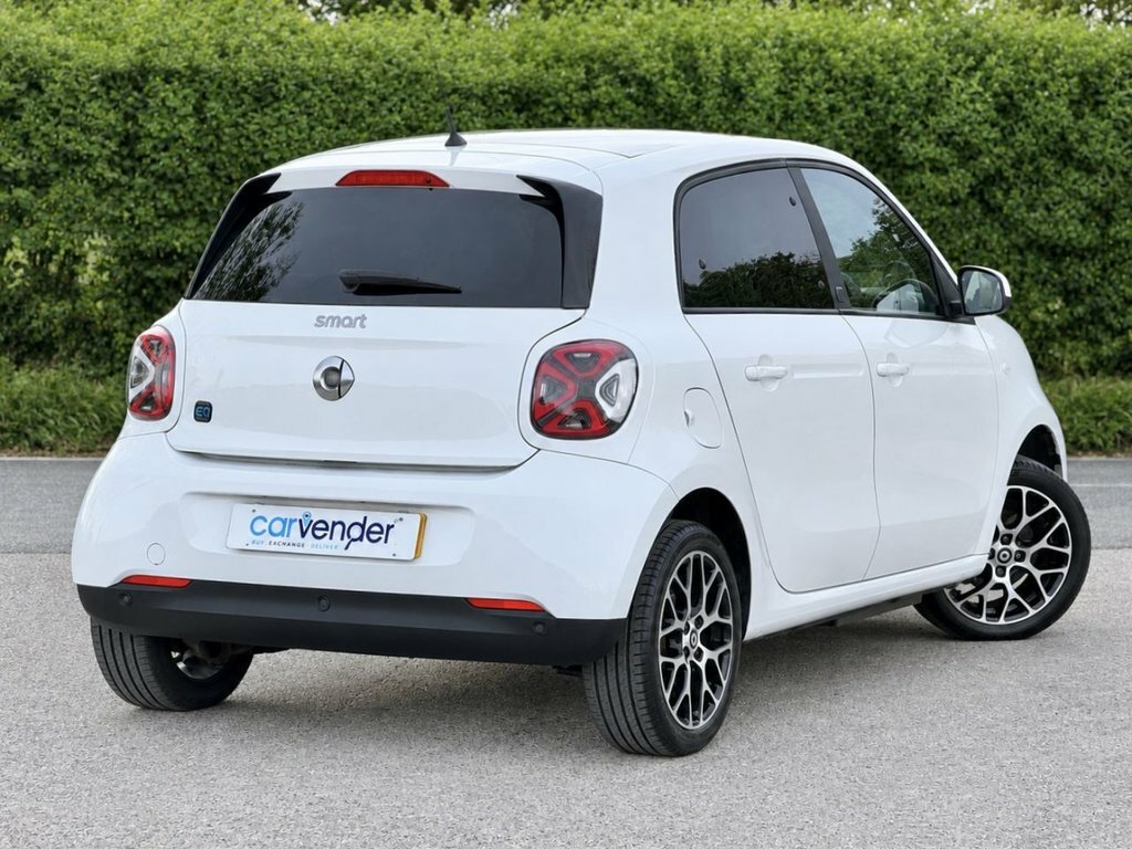 Smart Forfour Hatchback White #4