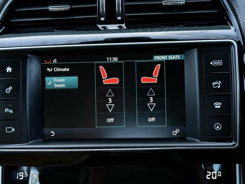 Jaguar XE 2.0D Portfolio Euro 6 Ss Black #33