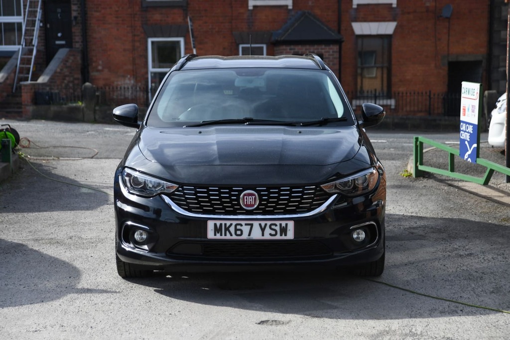 Fiat Tipo 1.4 T-jet 120 Lounge MK67YSW Black #2