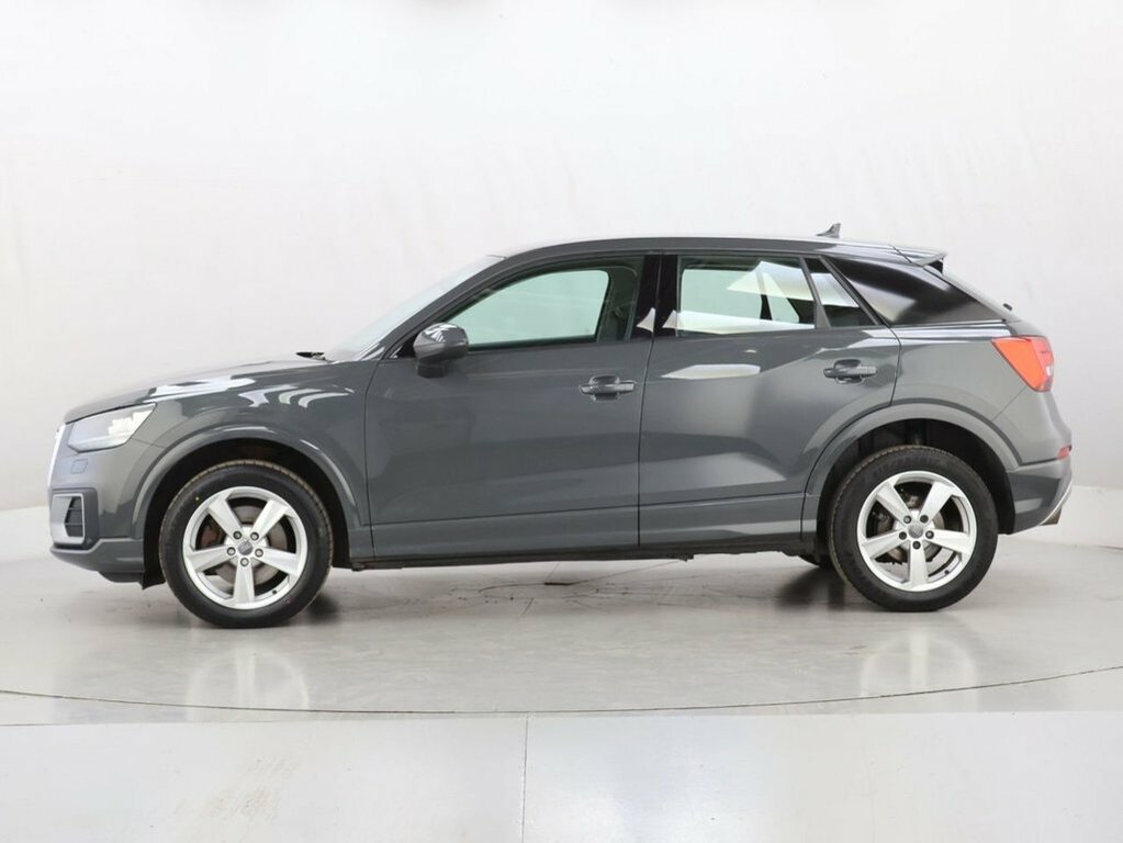 Audi Q2 1L Sport Grey #5