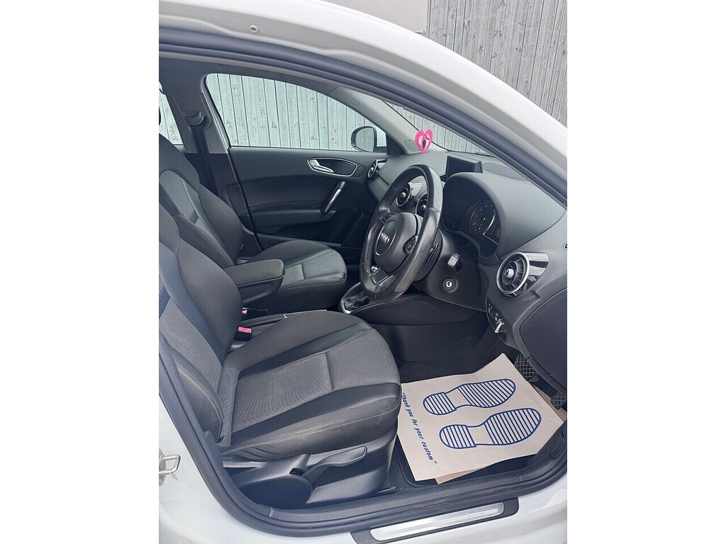 Audi A1 Tfsi Sport White #2