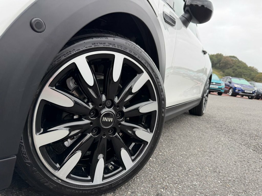 Mini Hatch F55 Mini 5-Door Hatch Cooper S Sport Lci II Black #22
