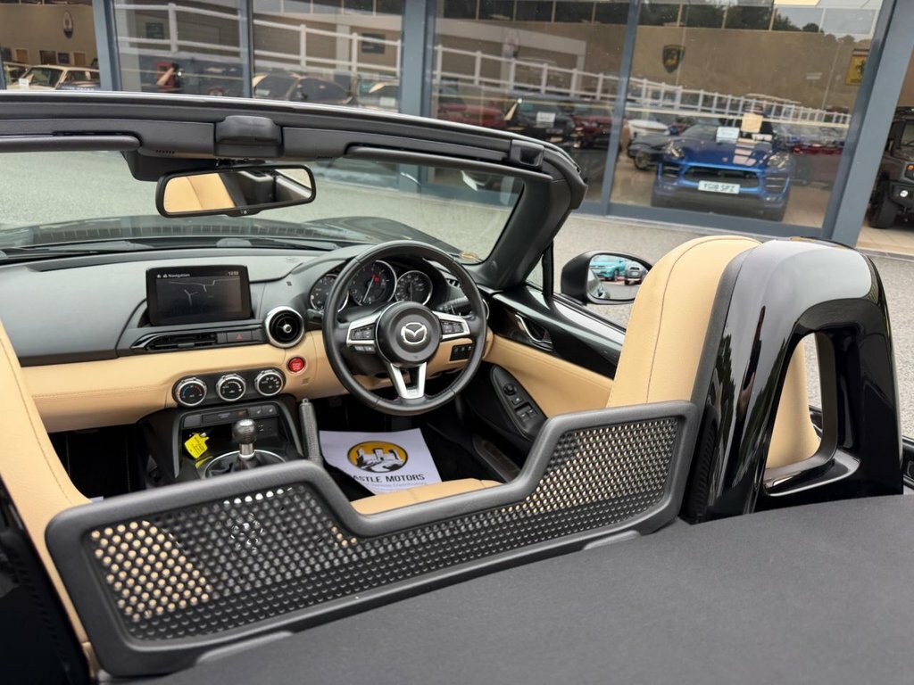 Mazda MX-5 2.0 Skyactiv-g Sport Nav Convertible M Black #12