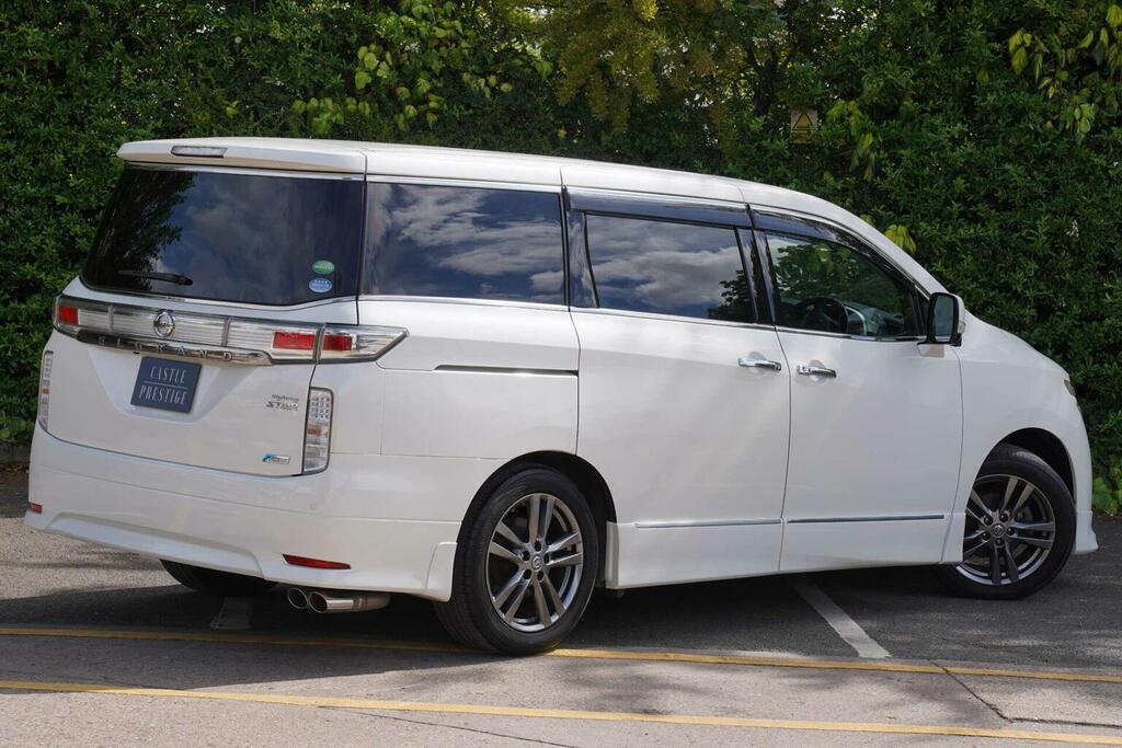 Nissan Elgrand Mpv 2.5 Highway Star Urban Chrome 7 Seats 201 White #4