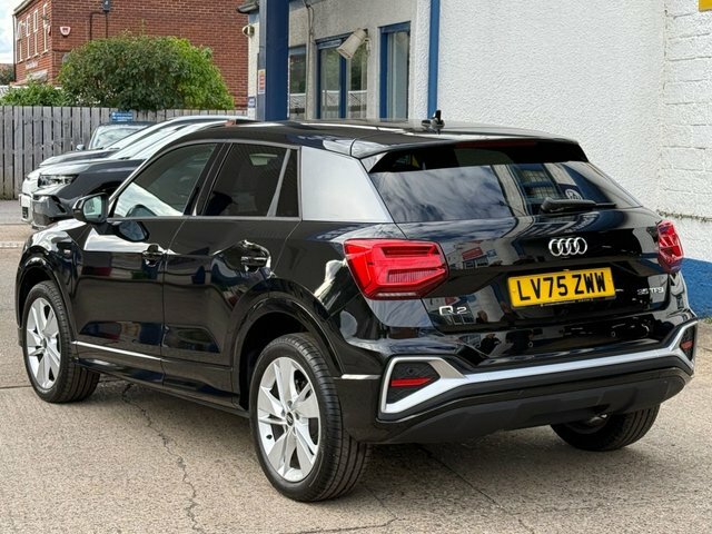 Audi Q2 Tfsi Cod 35 S Black #4