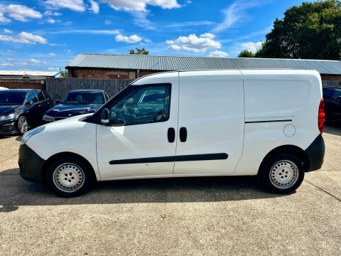 Vauxhall Combo 2000 1.3 Cdti 16V 95Ps H1 Sportive Van Euro 6 Silver #6