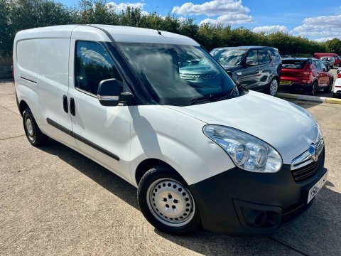 Vauxhall Combo 2000 1.3 Cdti 16V 95Ps H1 Sportive Van Euro 6 Silver #1