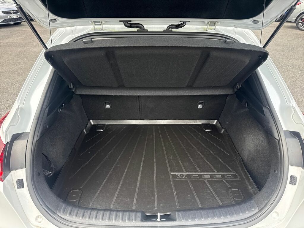 Kia Xceed 1.5 T-gdi 3 Euro 6 Ss Green #24