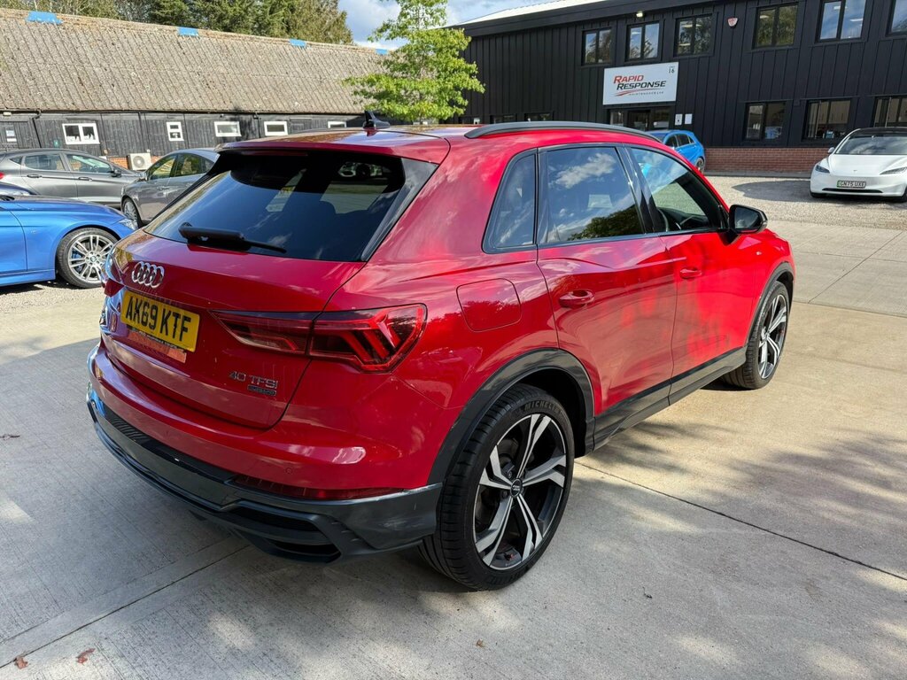 Audi Q3 2.0 Tfsi 40 Edition 1 S Tronic Quattro Euro 6 Ss Red #4