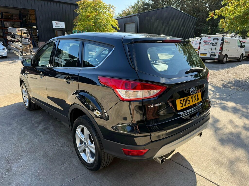 Ford Kuga 2.0 Tdci 150 Zetec 2Wd White #16
