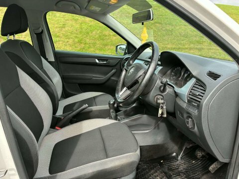 Skoda Fabia 1.2 Tsi Se L Dsg Grey #10
