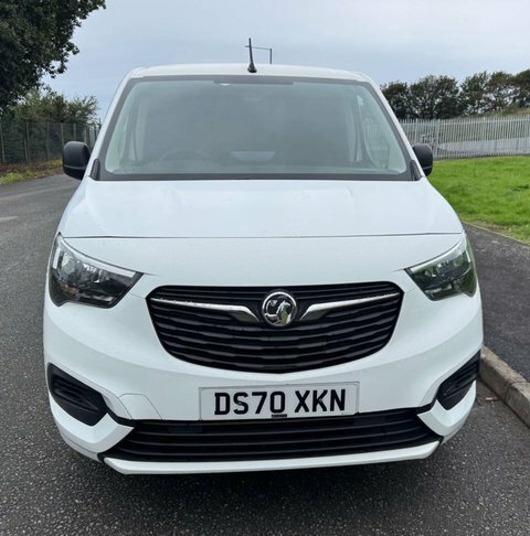 Vauxhall Combo 1.5 Combo 2300 DS70XKN White #2