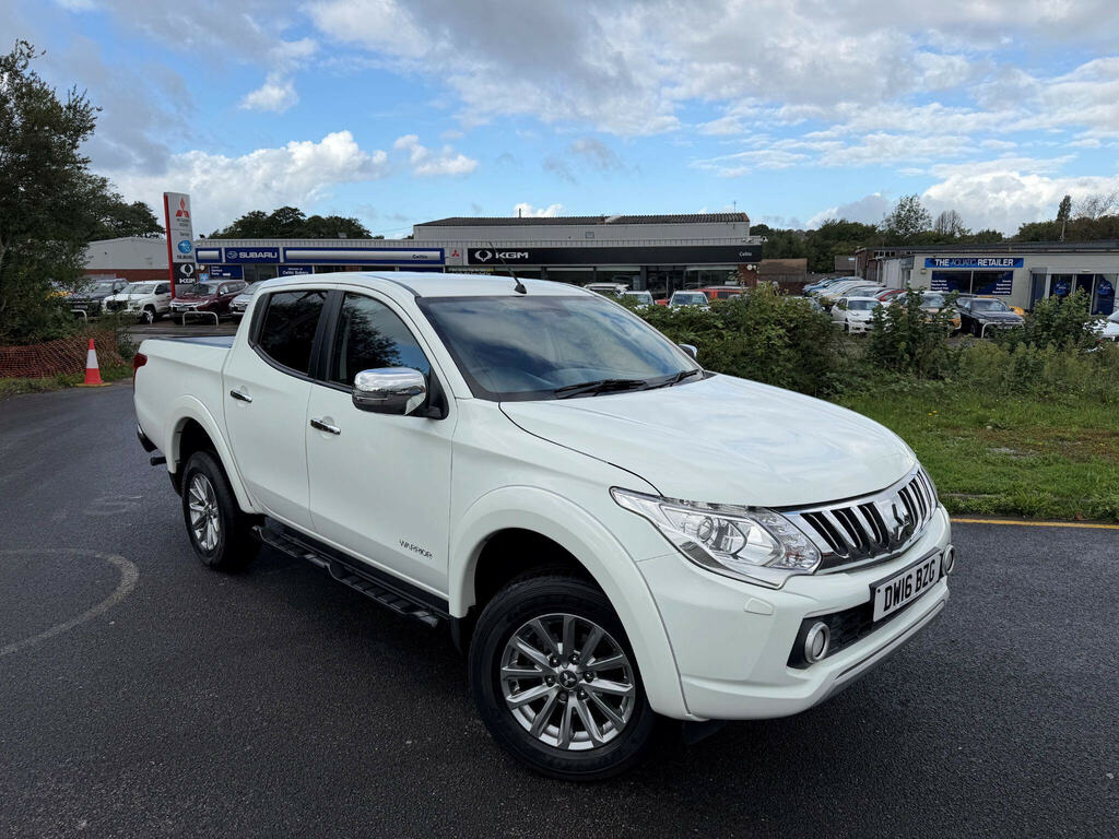 Mitsubishi L200 2.4 Di-d Dc Warrior 4Wd Euro 5 White