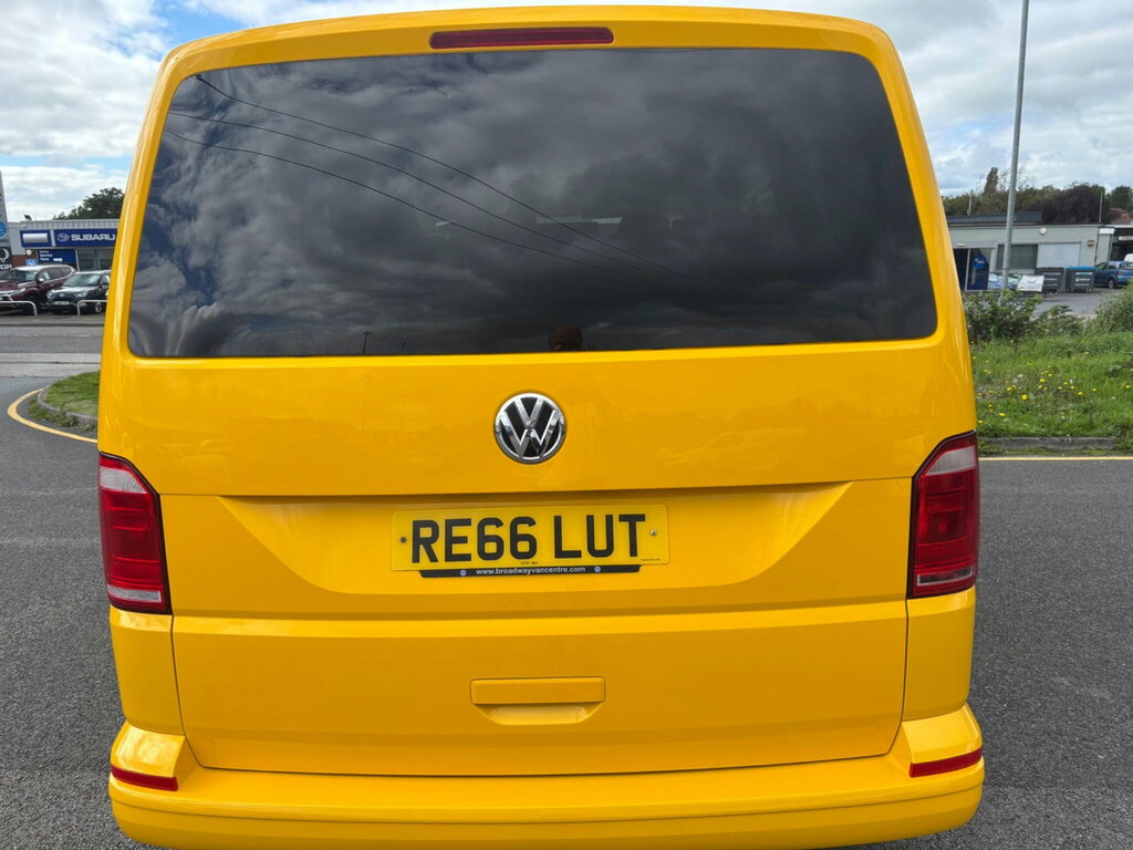 Volkswagen Transporter 2.0 Tdi Bmt 102 White #4