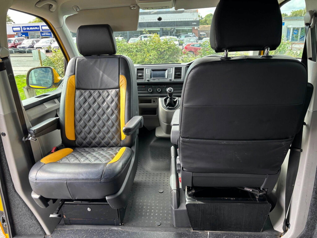 Volkswagen Transporter 2.0 Tdi Bmt 102 White #8