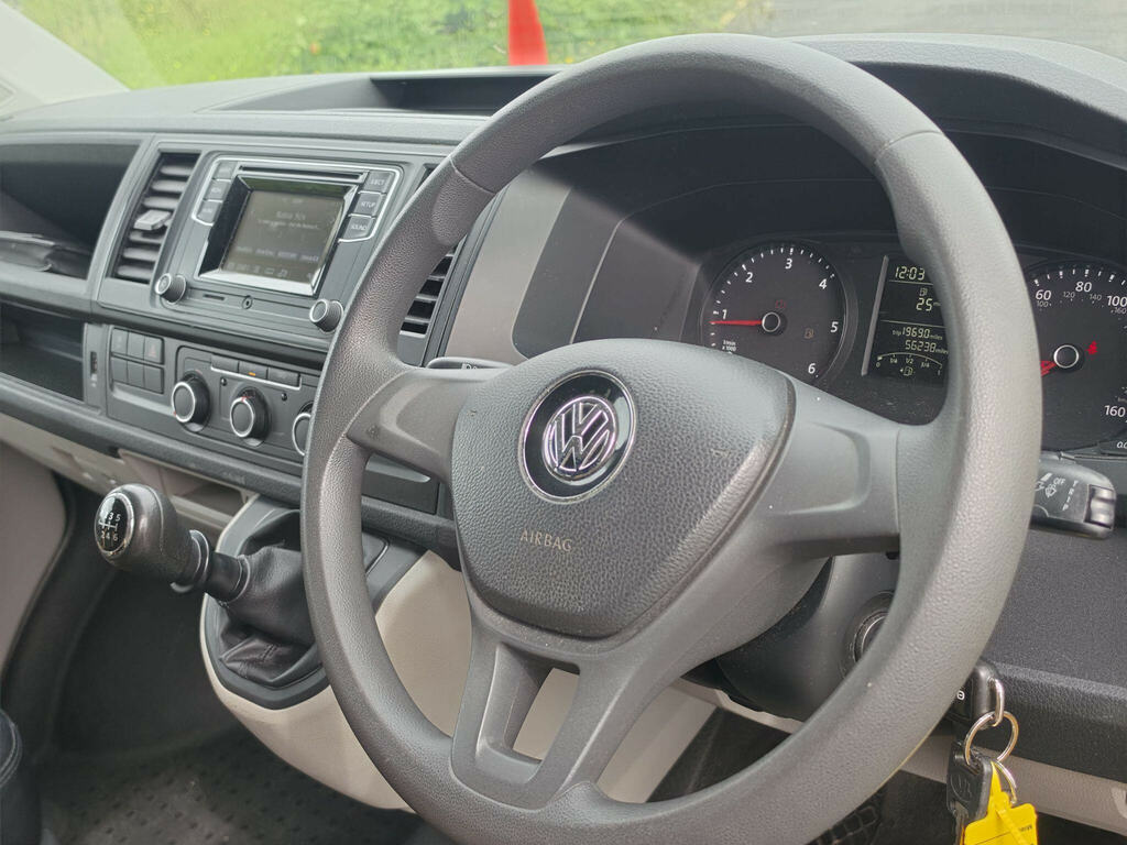 Volkswagen Transporter 2.0 Tdi T32 Bluemotion Tech Startline Fwd Swb Euro Yellow #4