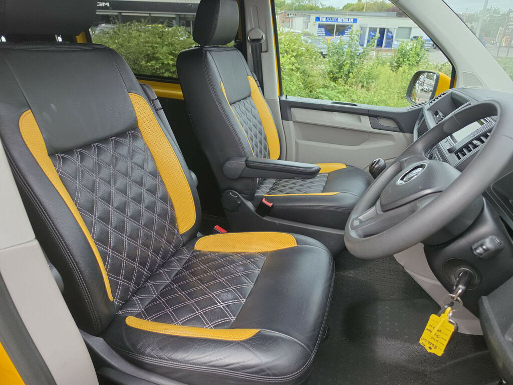 Volkswagen Transporter 2.0 Tdi T32 Bluemotion Tech Startline Fwd Swb Euro Yellow #5