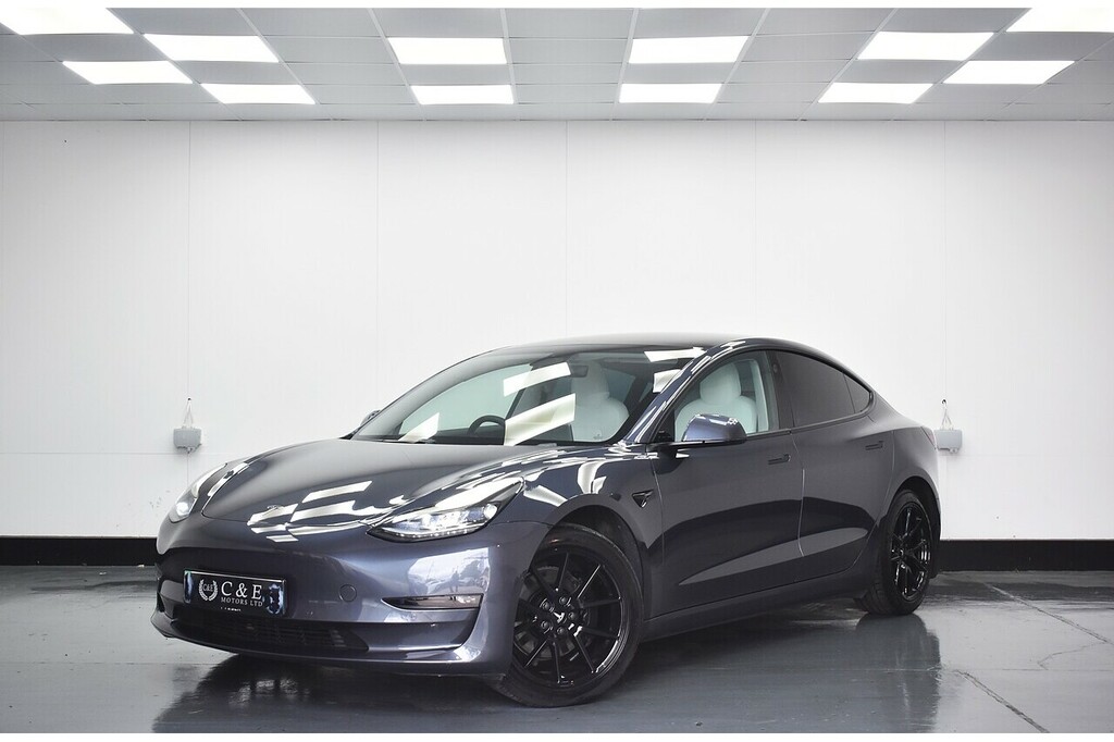 Tesla Model 3 Dual Motor Long Range Saloon 4 Grey