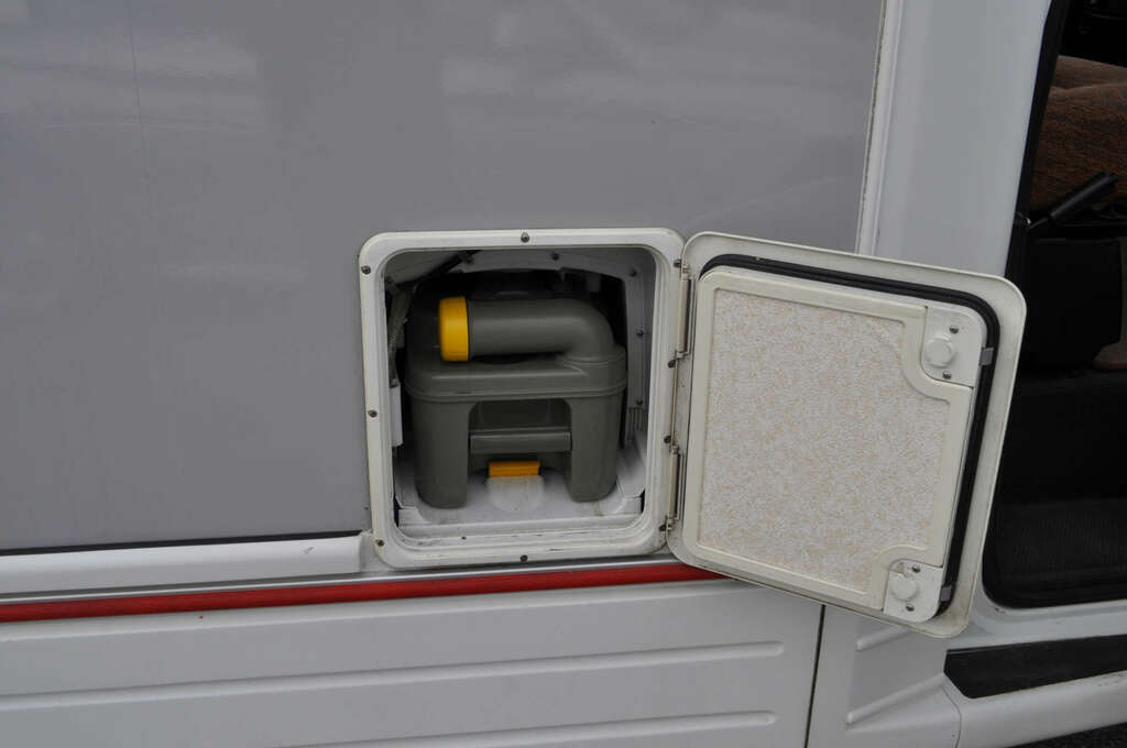 Peugeot Boxer 2.2 Boxer 330 Hdi Motorhome White #3