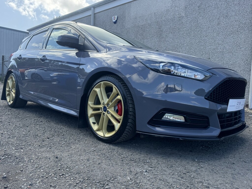 Ford Focus Hatchback 2.0 Tdci St-3 2018 Grey #4