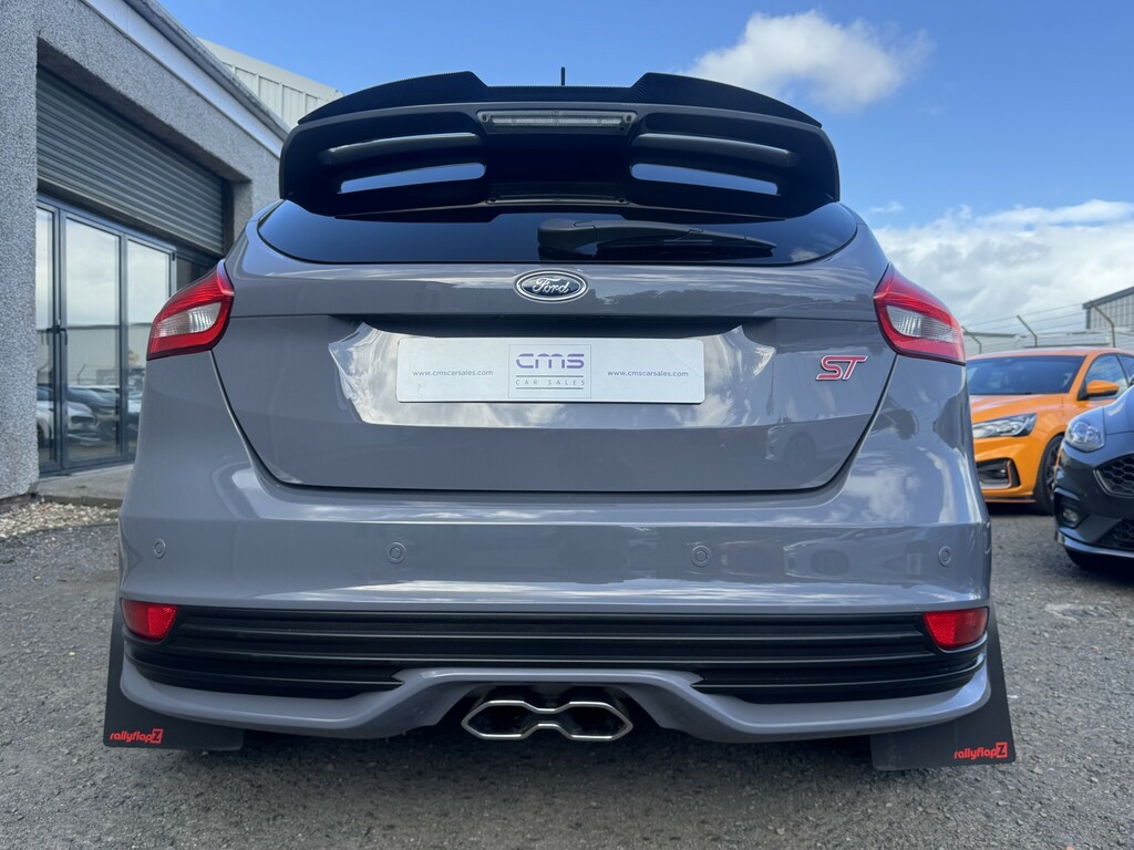 Ford Focus Hatchback 2.0 Tdci St-3 2018 Grey #3