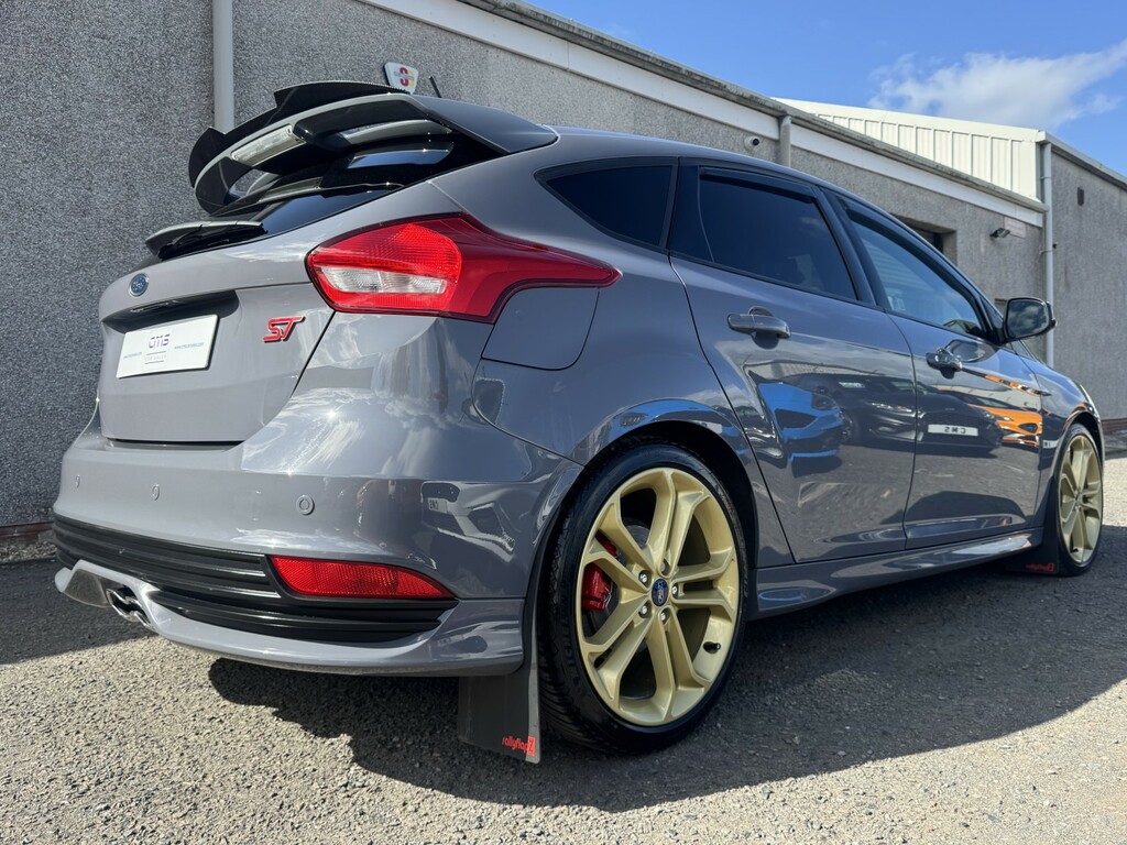 Ford Focus Hatchback 2.0 Tdci St-3 2018 Grey #5