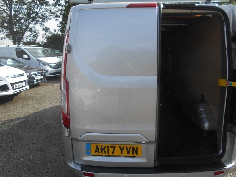 Ford Transit Custom 2.0 Tdci 130Ps Low Roof Limited Van Vat Is Paid Grey #20