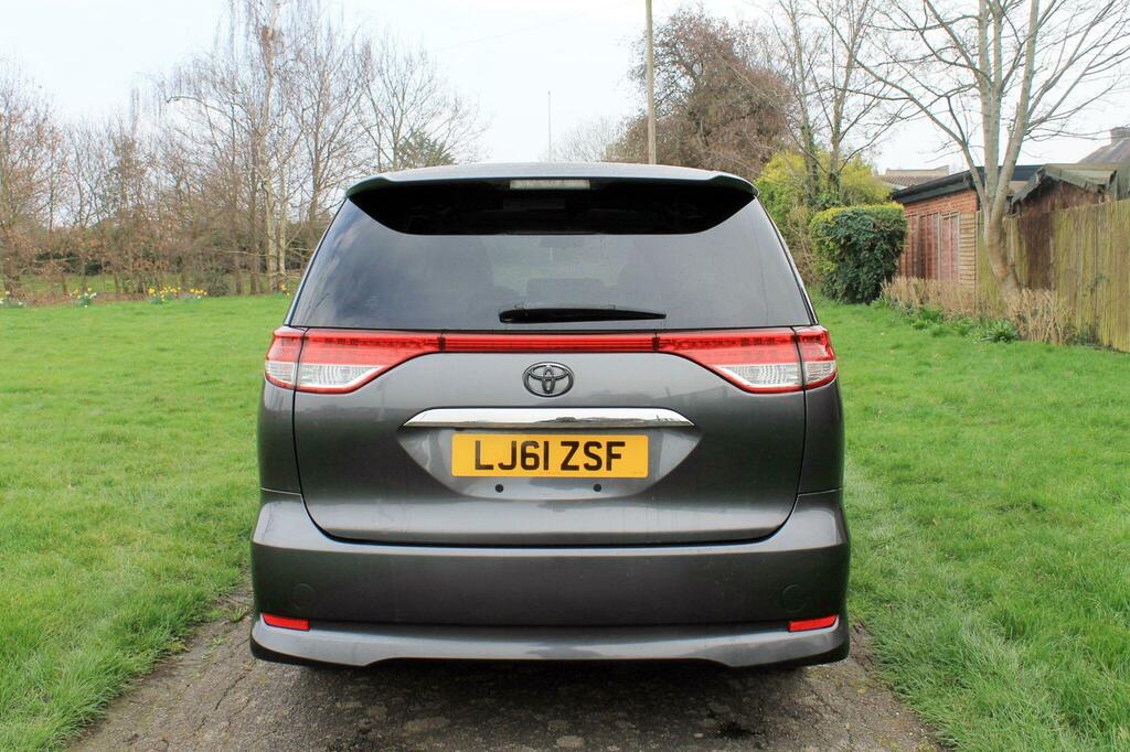Toyota Estima Mpv Black #7