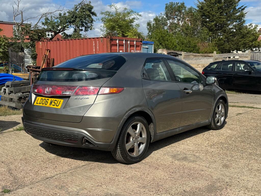 Honda Civic Es Grey #4