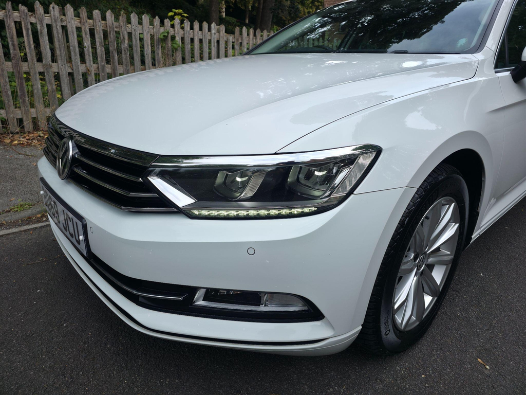 Volkswagen Passat 2.0 Tdi Se Business Dsg Euro 6 Ss White #5