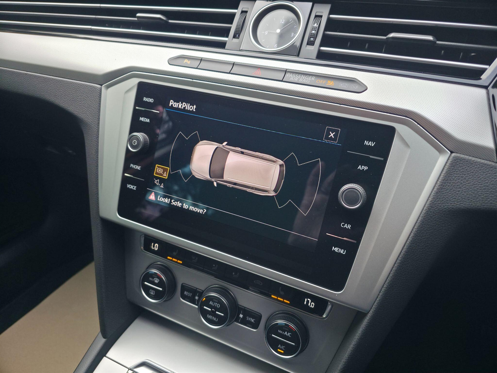 Volkswagen Passat Est R-line 190Ps Dsg  #29