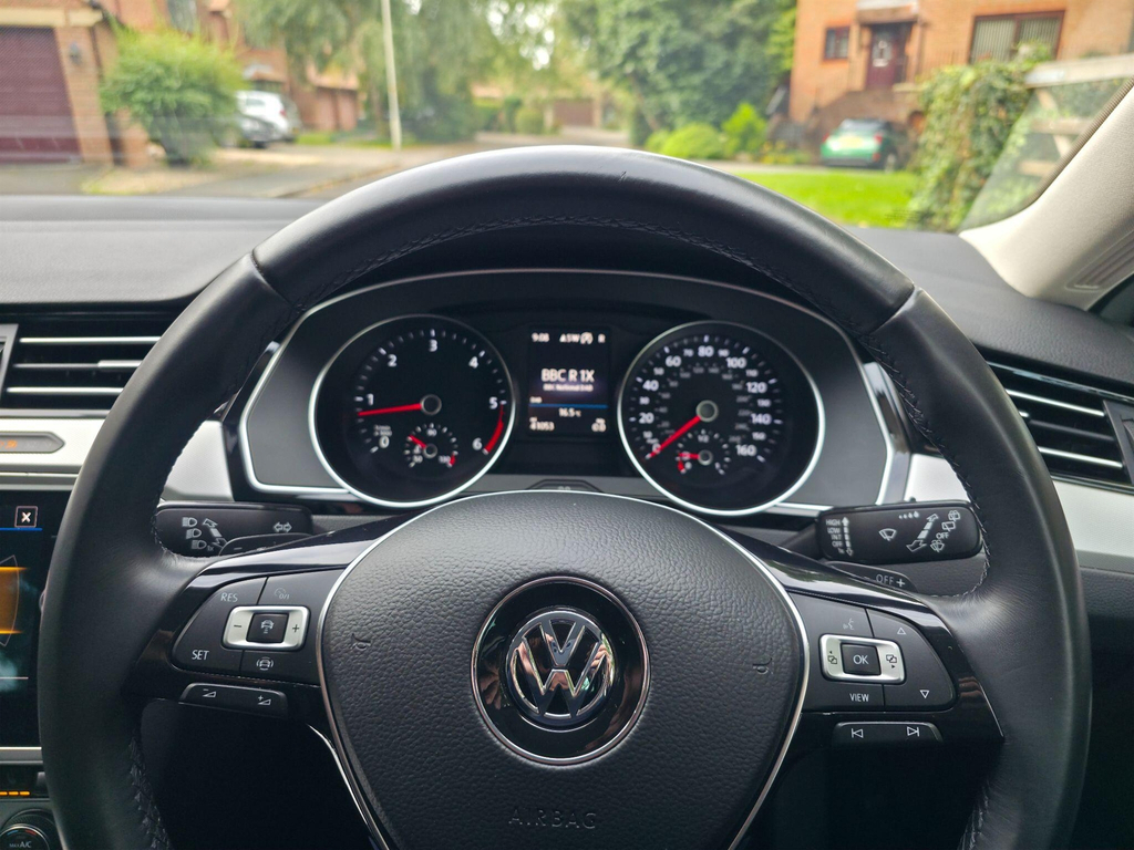 Volkswagen Passat Est R-line 190Ps Dsg  #33