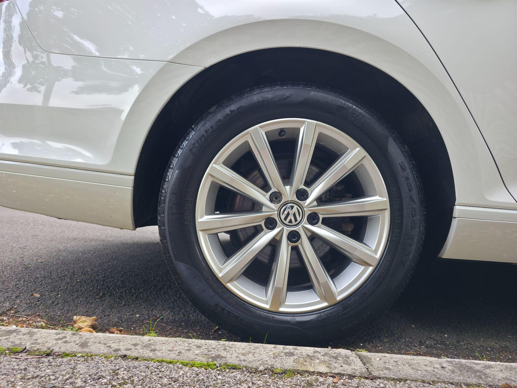 Volkswagen Passat Est R-line 190Ps Dsg  #26