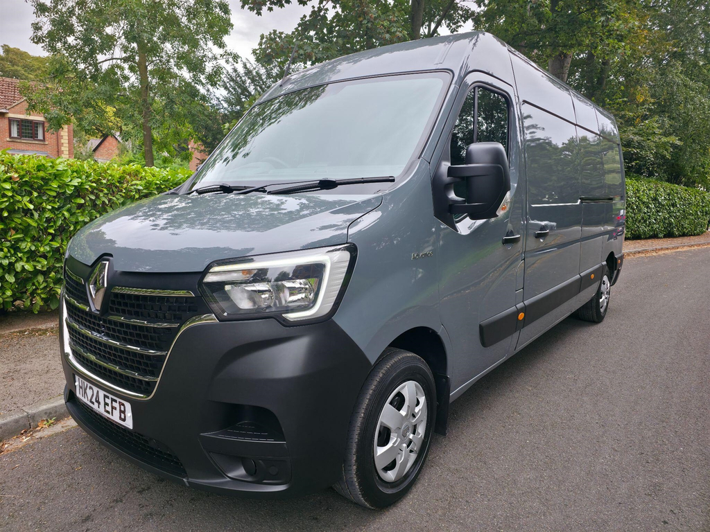 Renault Master 2.3 Dci 35 Advance Panel Van Fwd Grey #3