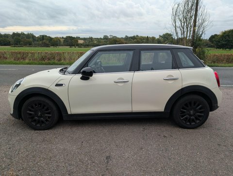 Mini Hatch 1.5 Cooper Euro White #5