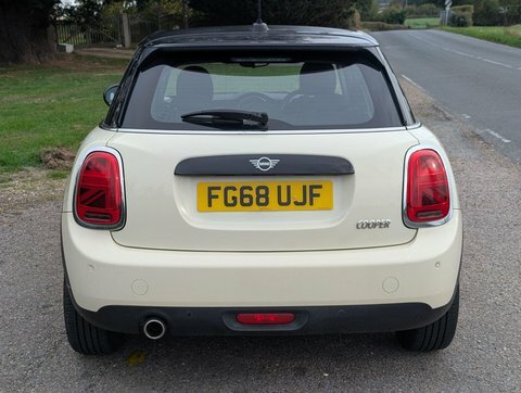 Mini Hatch 1.5 Cooper Euro White #6
