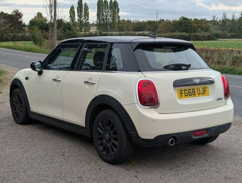 Mini Hatch 1.5 Cooper Euro White #4