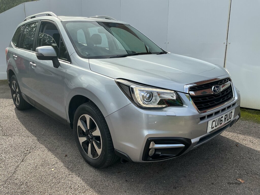 Subaru Forester Estate Silver #3